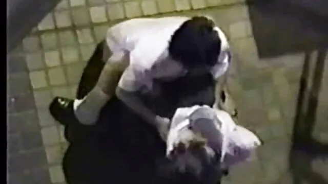 موی سرخ آلیس دانلود فیلم سوپر پسر با مادر گرین رابطه جنسی مقعدی را امتحان می کند